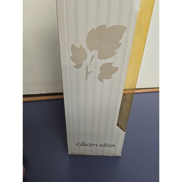 Collector's Edition 16" Porcelain Doll GRACE/ Country Chic Vintage - Picture 5 of 6